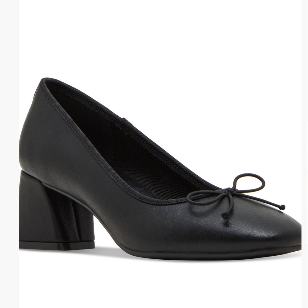 Madden Ballet pumps 8.5